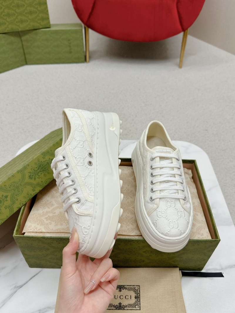 Gucci Casual Shoes